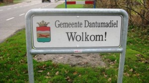 College Dantumadiel weigert fusie met buurgemeenten