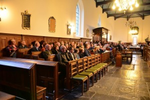 Onthulling nieuwe naam kerkraam Ternaard