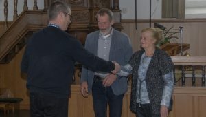 Jubilarissen PKN Burum Munnekezijl Warfstermolen in het zonnetje gezet - RTV NOF