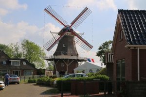 Feestelijke opening molen Rust Roest in Munnekezijl