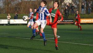 VV Zwaagwesteinde doet zichzelf met 10 man tekort in Minnertsga