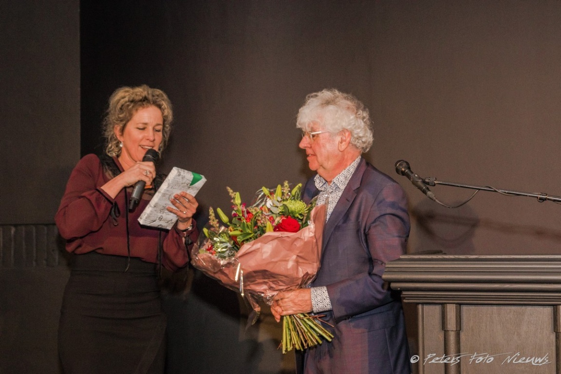Geert Mak gaf lezing Europa in Theaterkerk Nes - RTV NOF Nieuws