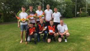 KNKB heren 2e klas en junioren kaatsen in Paesens-Moddergat