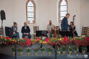 VIDEO: Kerstconcert in Thomaskerk te Waaxens - RTV NOF