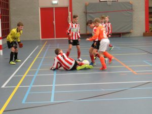 FVVK in sporthal De Saedkampe in Kollumerzwaag - RTV NOF