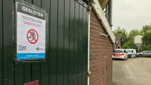 Burgemeester Apotheker sluit drugspand Jannum