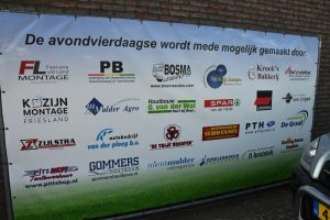 VIDEO: Zeer geslaagde 20e Avondvierdaagse Kollumerzwaag