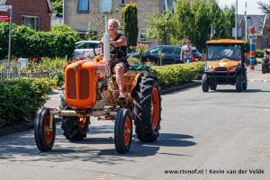 Warme Boerendag in Driezum – Wâlterswâld