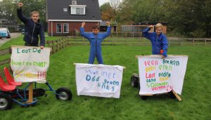 Actie voor boeren op de Springplanke Engwierum - RTV NOF