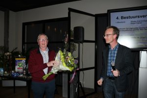 VIDEO: De Trije Doarpen start actie voor tweehonderd zonnepanelen - RTV NOF