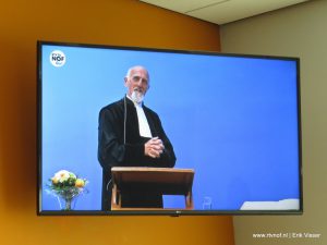 VIDEO: Live kerkdienst vanuit de Ferbiningstsjerke in De Westereen