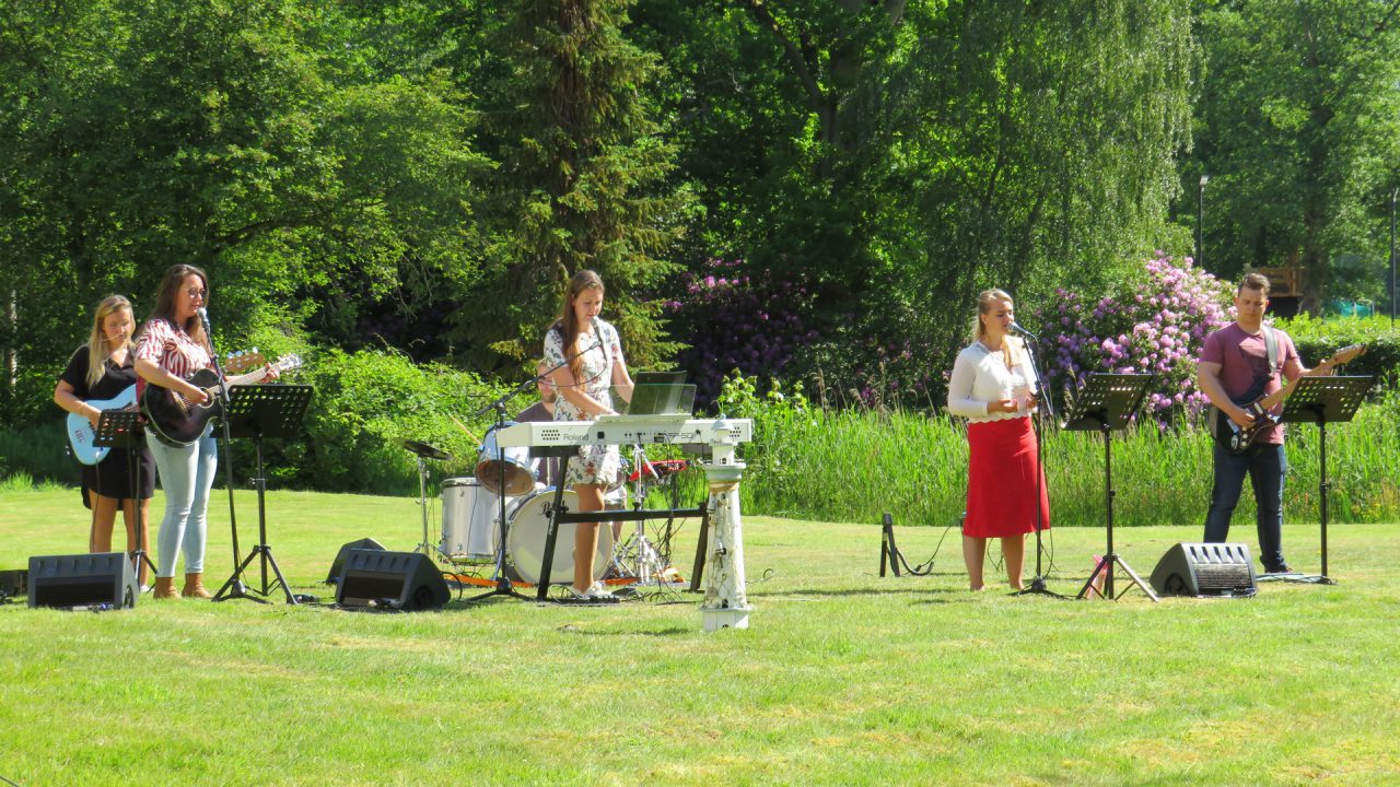 VIDEO: Digitale viering Pinksterfeest Veenklooster