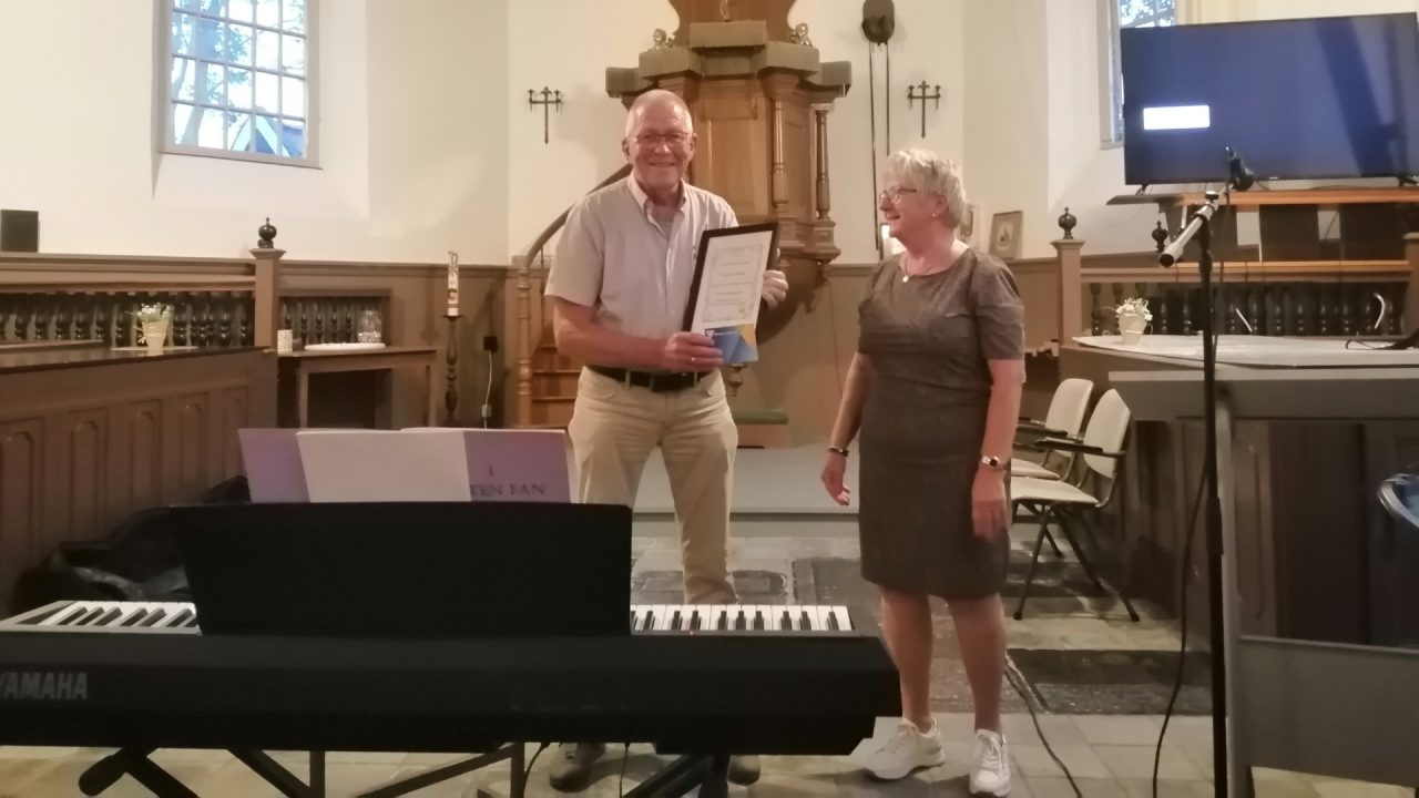 Theunis Faber gehuldigd voor 20 jaar voorzitterschap