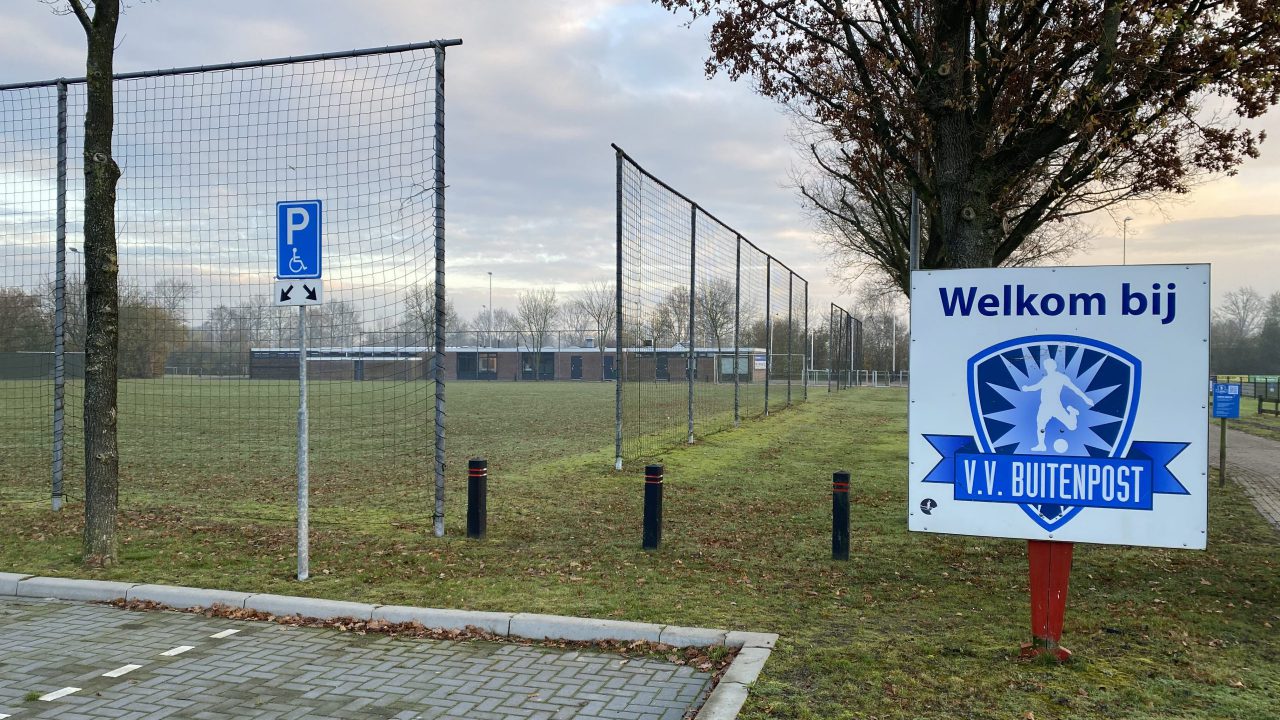 Achtkarspelen moet uitleg geven over geluidsinstallatie vv Buitenpost