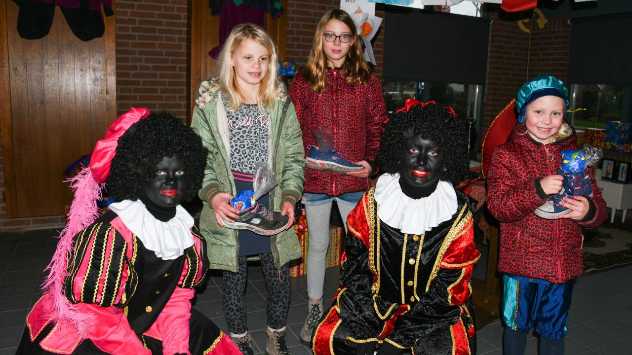 Pietenhuis in Engwierum druk bezocht