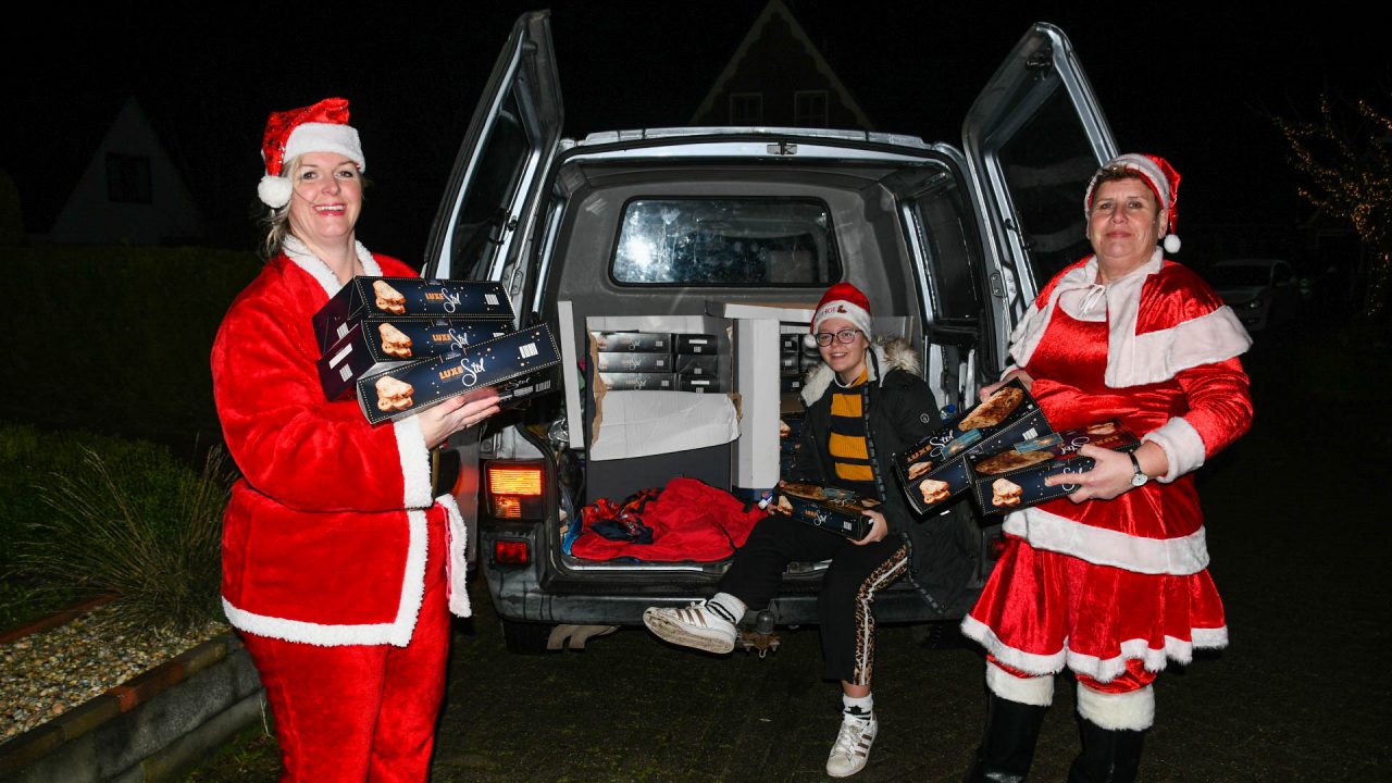 Alle inwoners Triemen kregen kerstbrood aangeboden