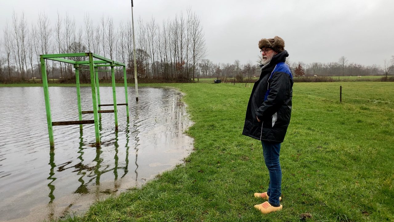 VIDEO: IJsclub in Twijzel is klaar voor vorstperiode