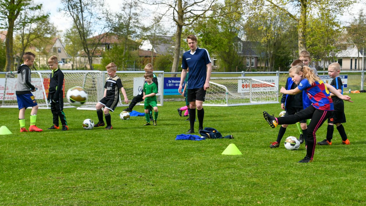 Veel plezier bij Voetbalclinic bij VVT