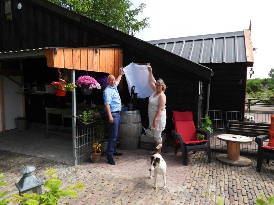 Feestelijke opening minicamping de Weidewagen