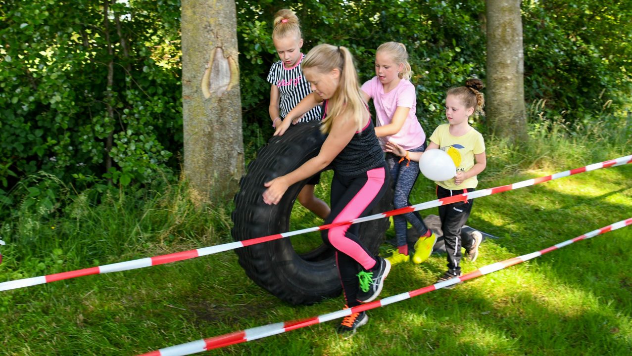 CBS de Bining naar Koningsurvival Kollumerzwaag