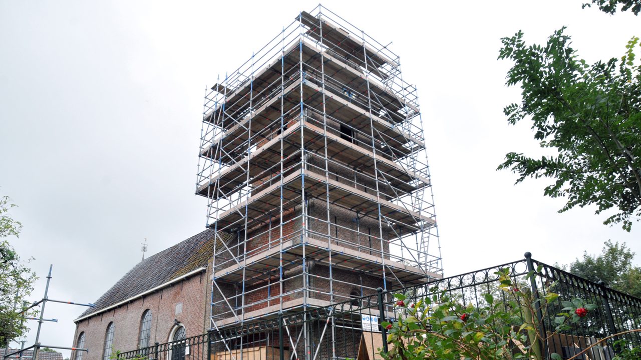 Toren Foudgum weer opgeleverd na onderhoud