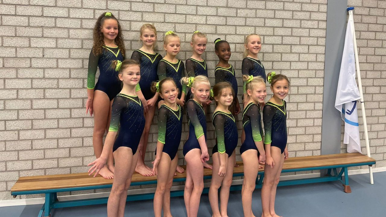 Friese kampioenschappen Groepsspringen in Nieuwehorne - RTV NOF