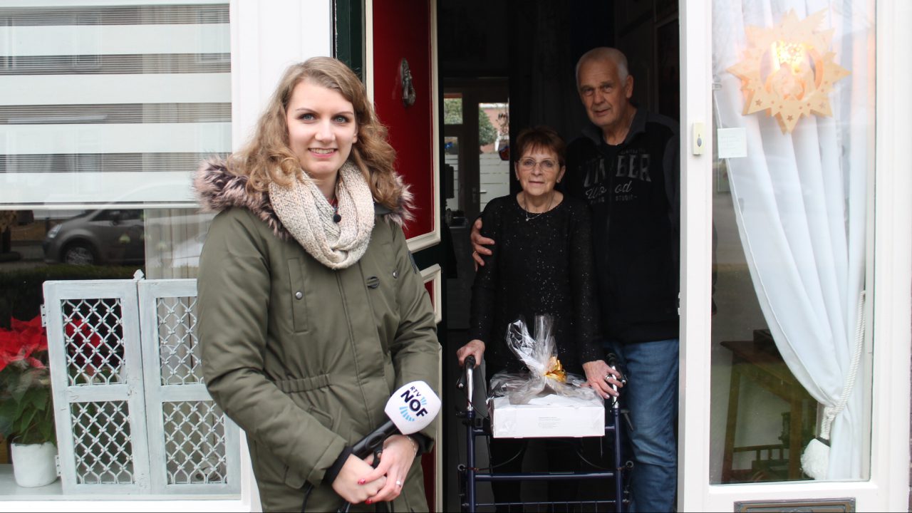 VIDEO: Piet en Aukje Uitterdijk blij verrast na een pech jaar