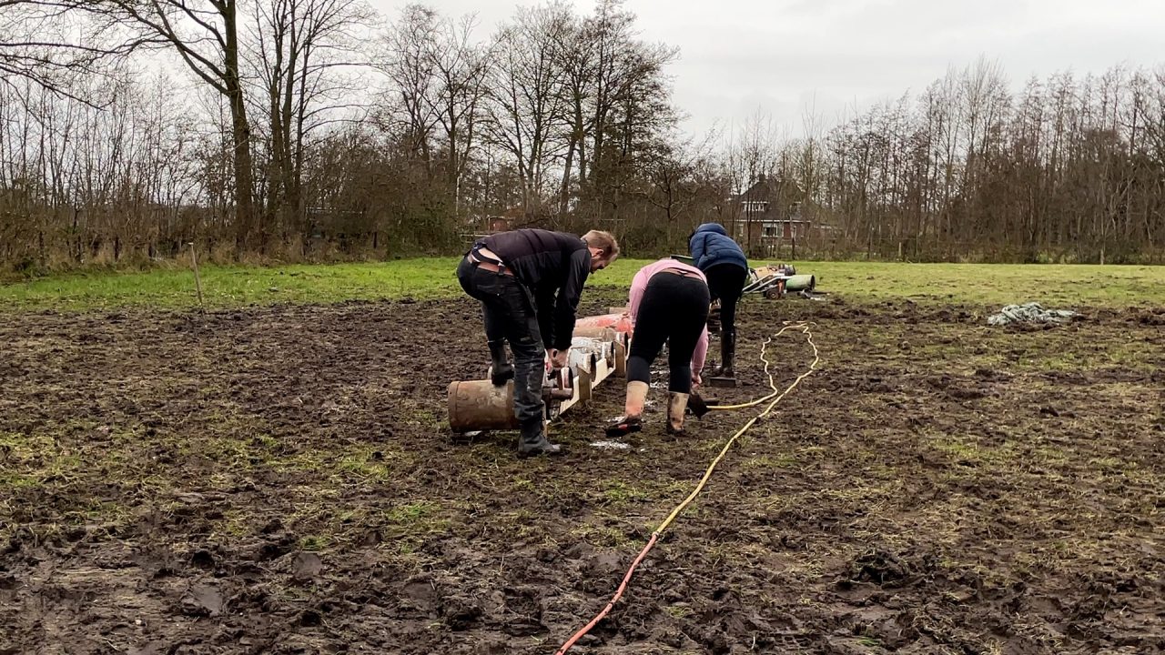 VIDEO: Carbidschieten in Jistrum: 