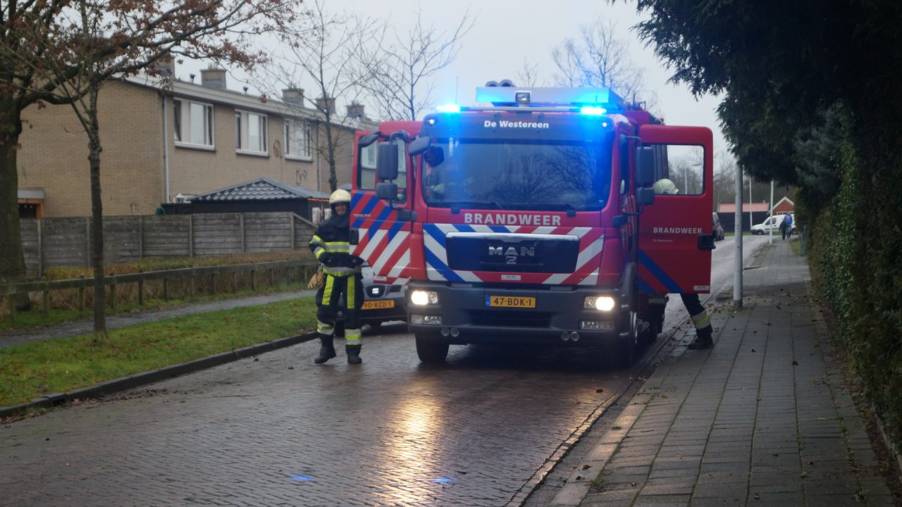 Buitenbrand aan de Wylgewei in Twijzelerheide