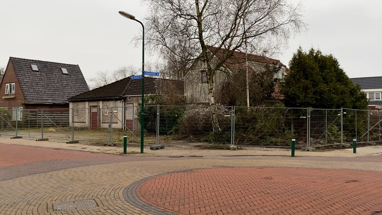 VIDEO: Café It Wite Hûs in Twijzelerheide maakt plaats voor nieuwbouw