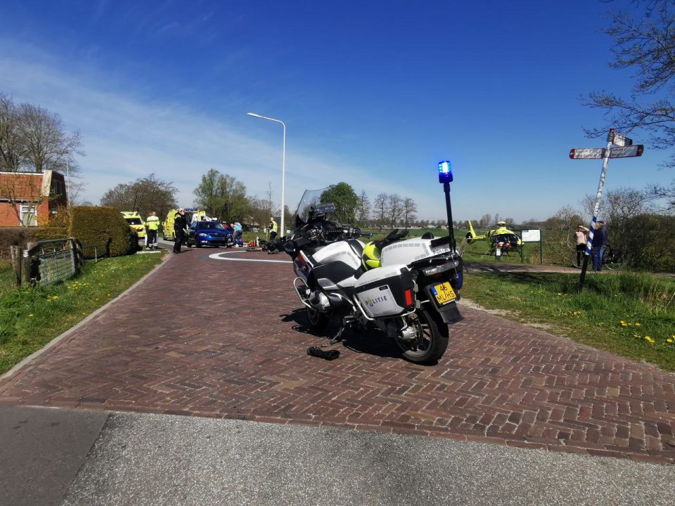Eén persoon zwaargewond na ongeval bij Tytsjerk