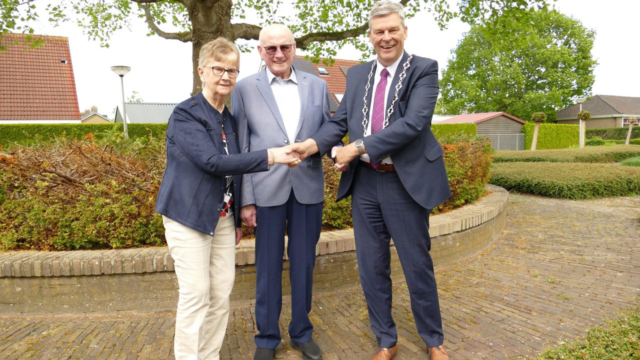 Germ Douma (93) en Griet Douma-Raap (89) 70 jaar getrouwd