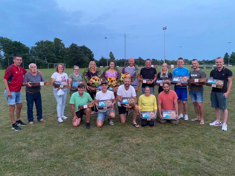 Wylde Teatspartij Driezum voor leden Lyts Begjin en VV VIOD