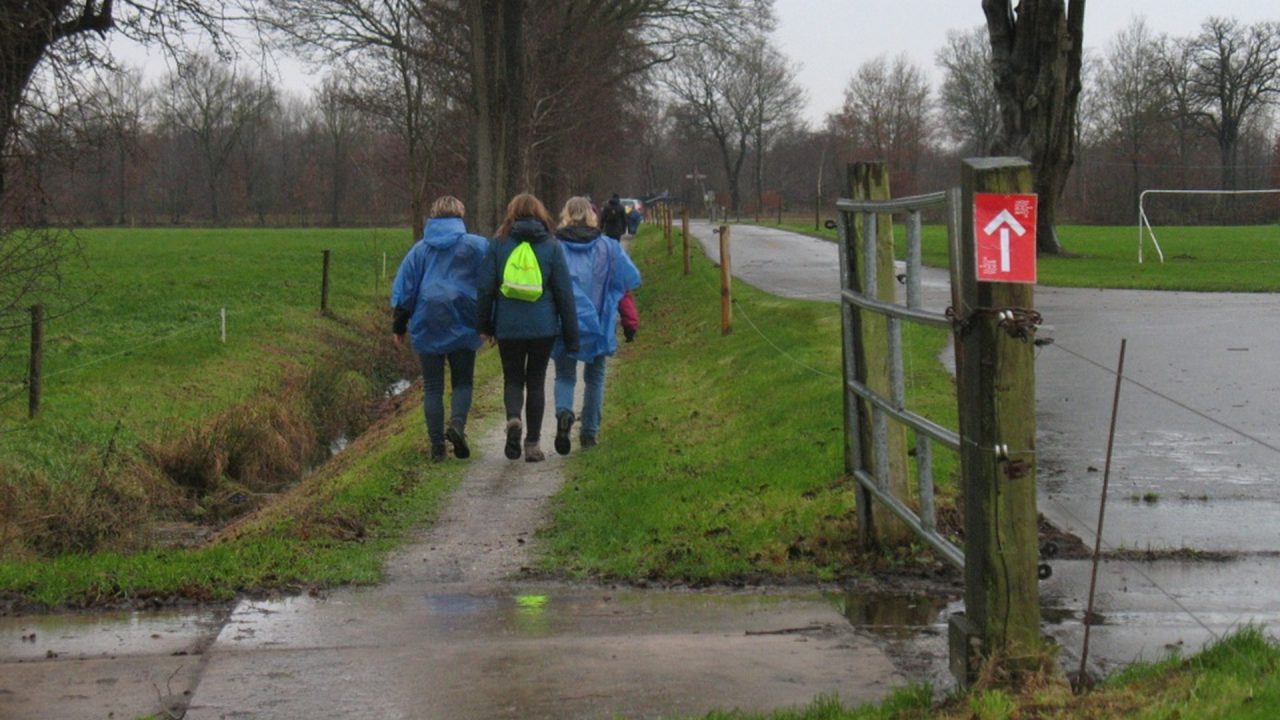 Regen spelbreker bij Slach om ’e Toer