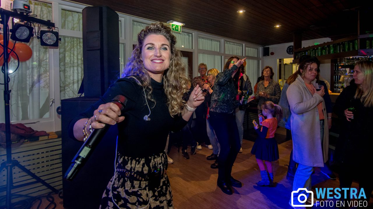 Optreden Turbo M en Gyna op Koningsdag in Sumar