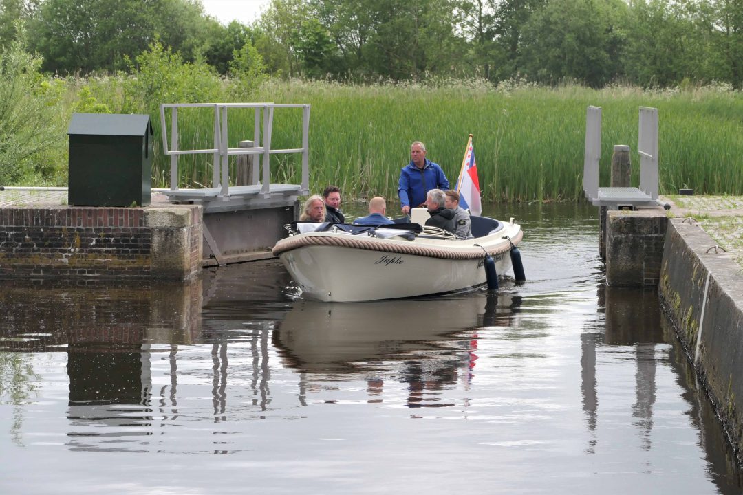 VIDEO: Nieuwe sluis Falomsterfeart door iedereen te bedienen