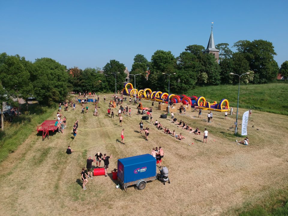 Groots dorpsfeest in Raard, Boarnwert en Foudgum met het thema ‘Skots en Skeef’