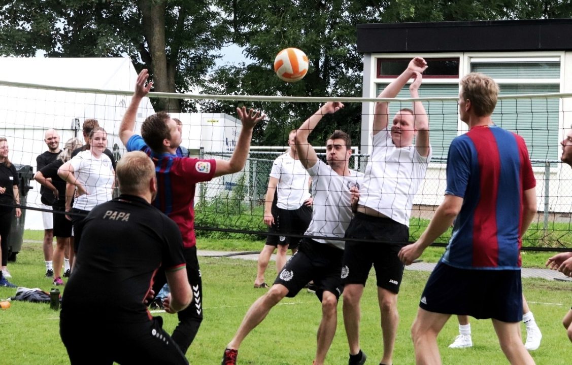 Volleybaltoernooi feestweek Munnekezijl 2023