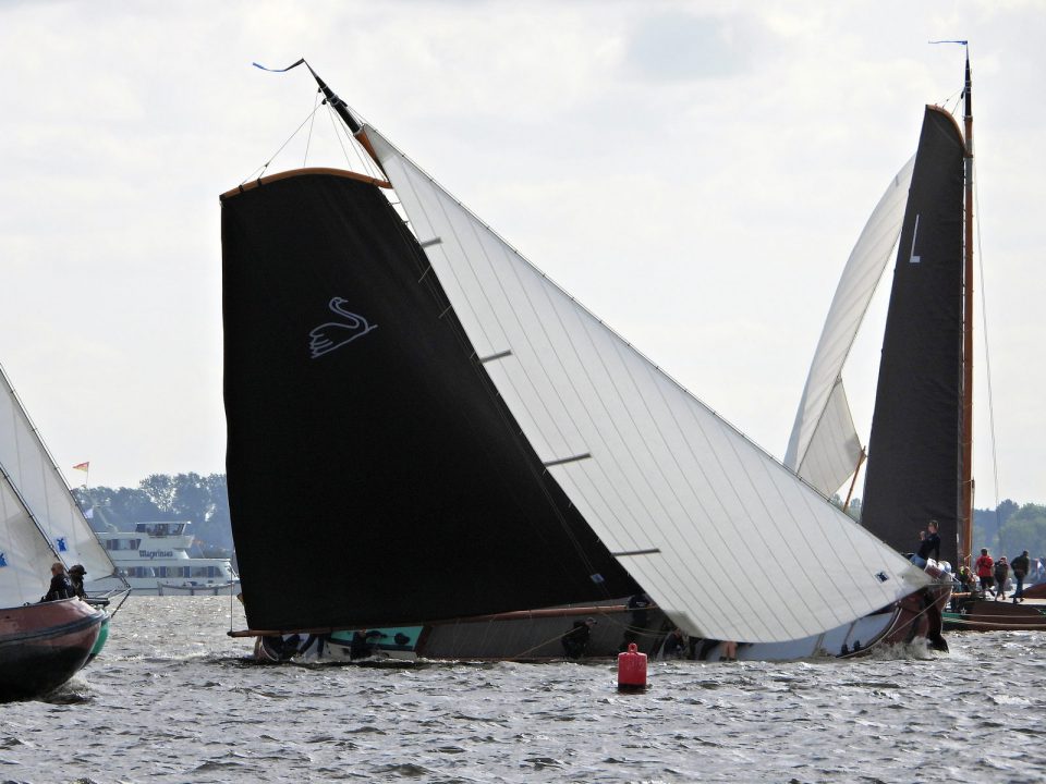 Skûtsje Lemmer wint bij Terherne