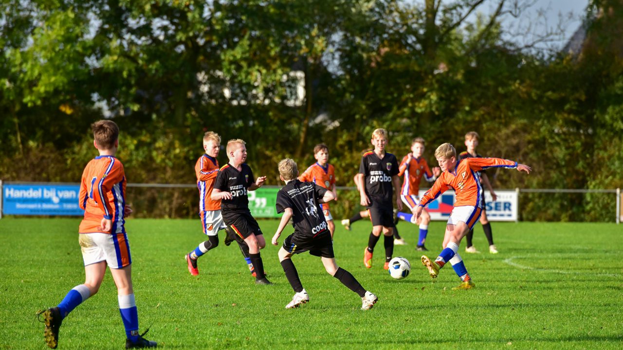 JO13 VV Ternaard/Holwerd bekert verder