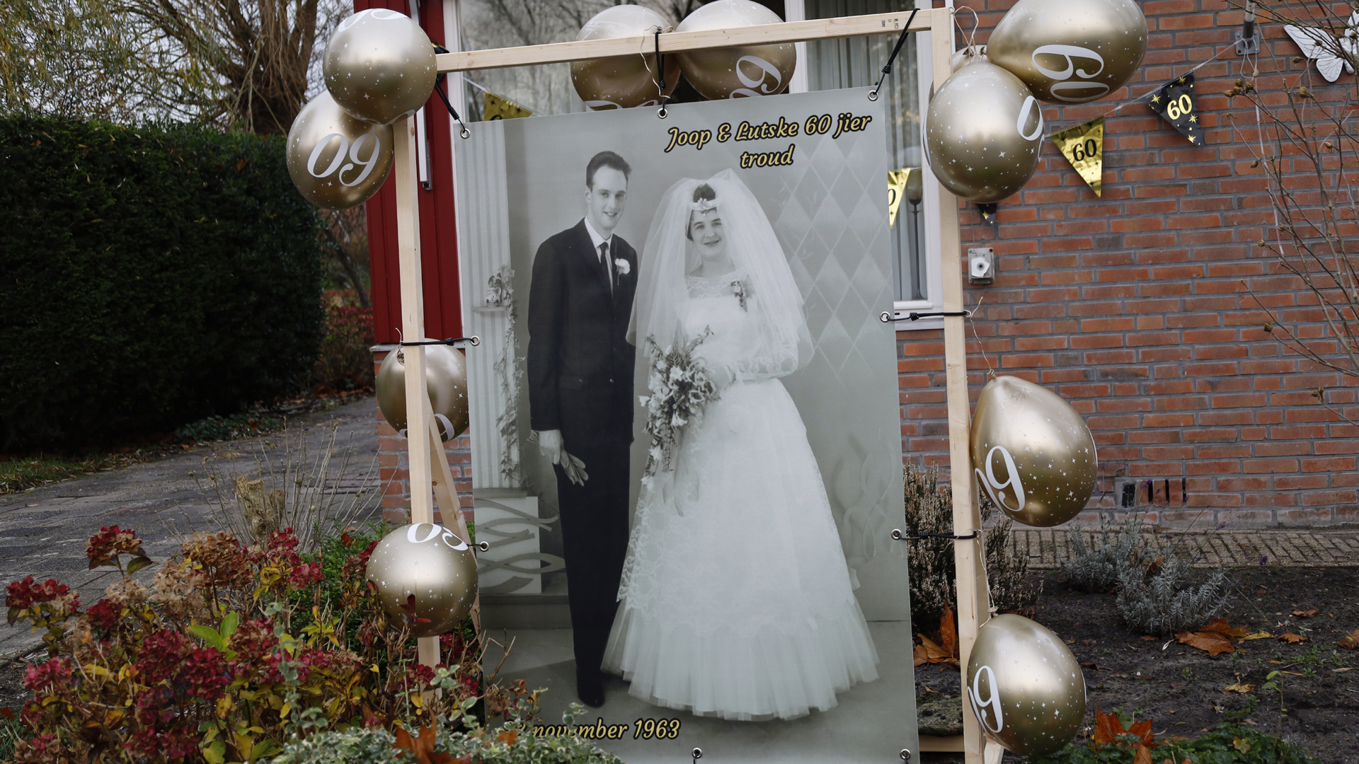 Echtpaar Muller-Bos viert 60-jarig huwelijk - RTV NOF Nieuws