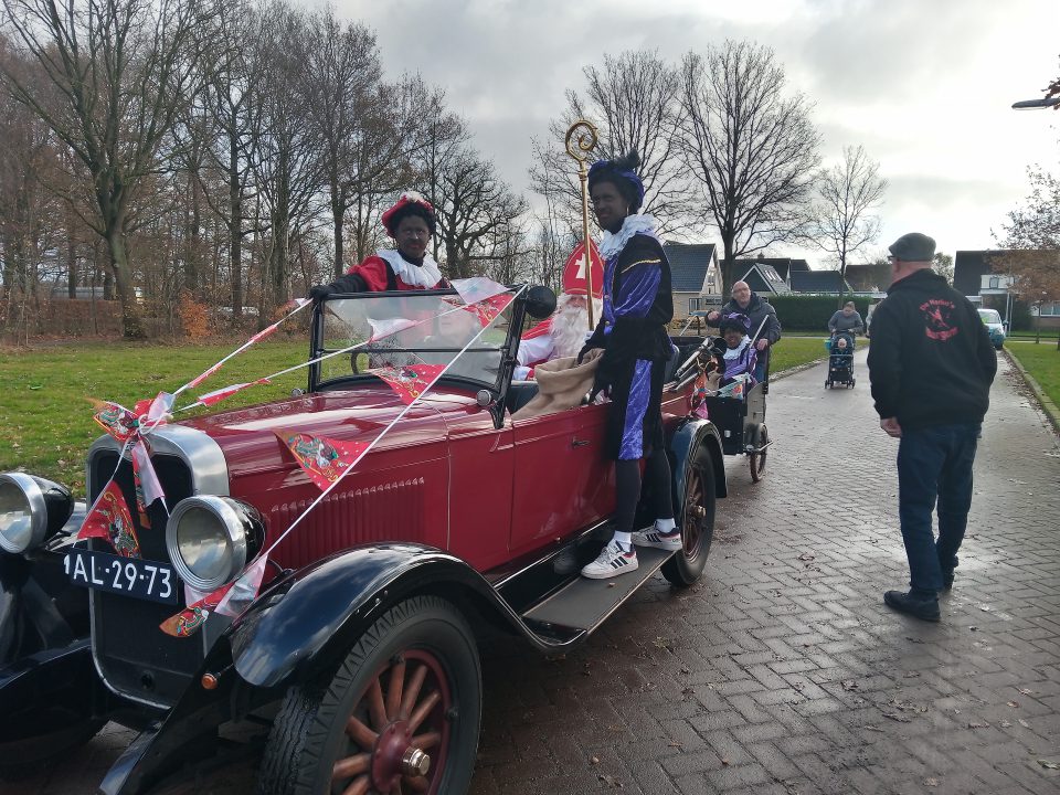 Sinterklaasavontuur in Surhuizum: Op zoek naar het grote boek