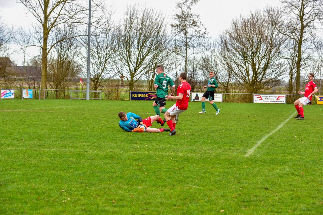 Veel strijd en inzet tussen Ternaard en Beetgum