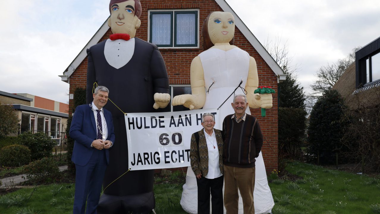 Echtpaar Postma-van der Molen 60 jaar getrouwd