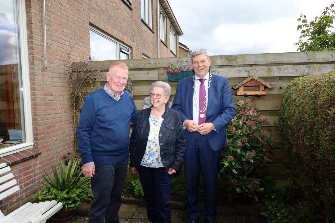 Felicitaties van Burgemeester Agricola voor echtpaar Hietkamp