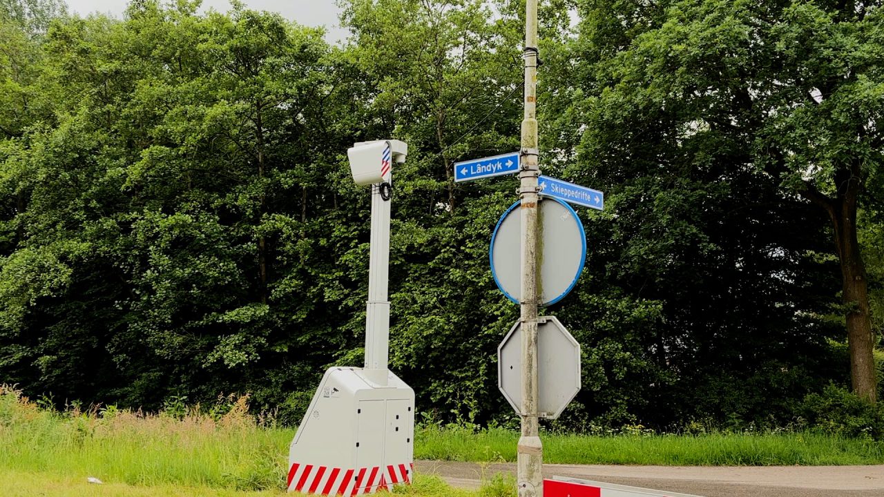 Mobiele flitsers in regio zorgen voor 2648 verkeersboetes