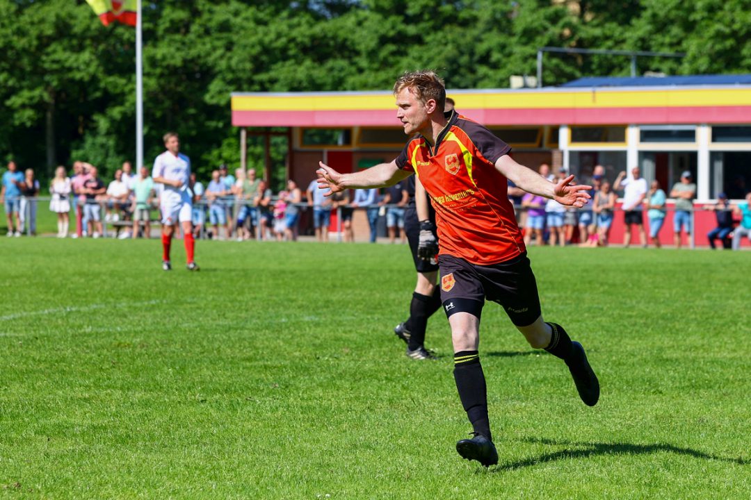 Oostergo wint van Ternaard