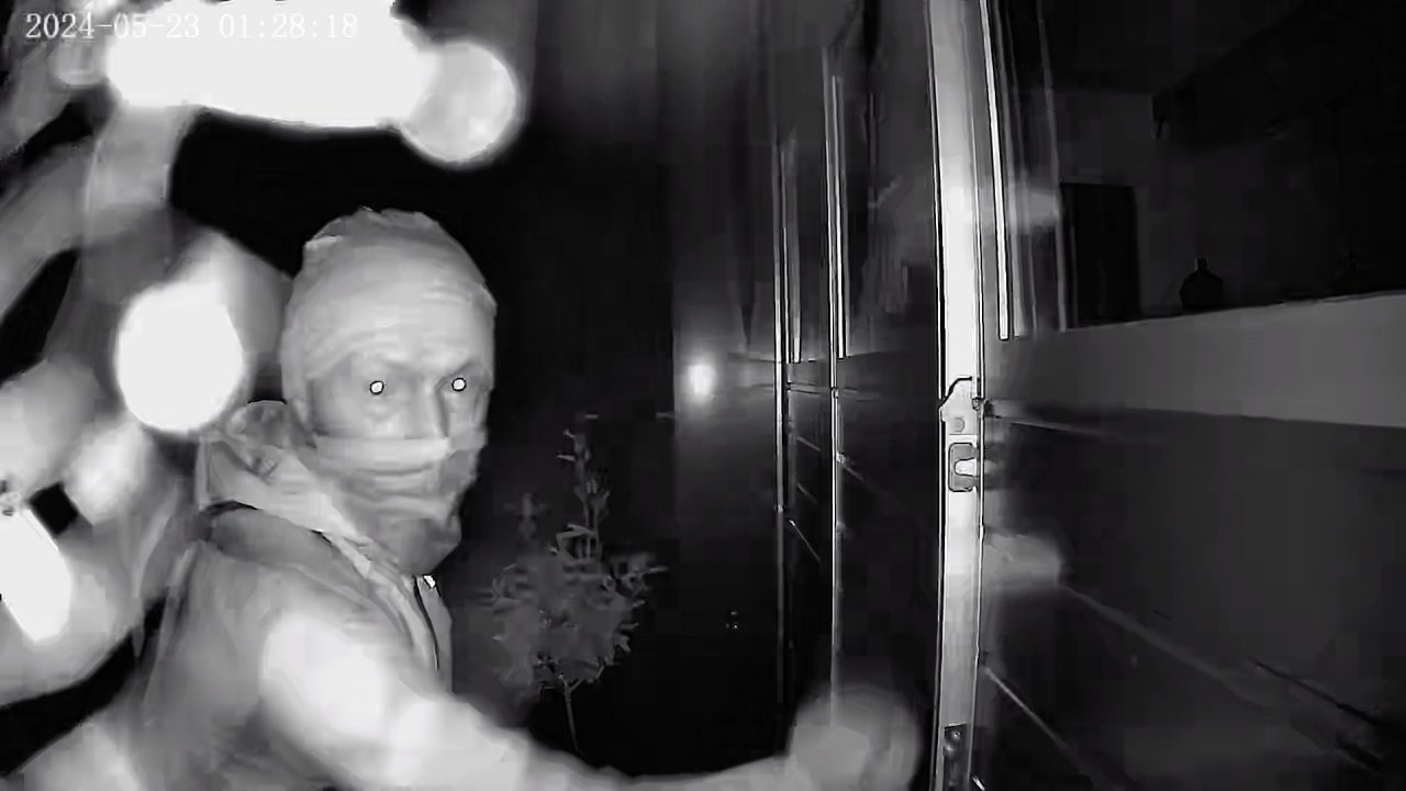 VIDEO: Inbrekers slaan keer op keer toe in bedrijfspanden: 