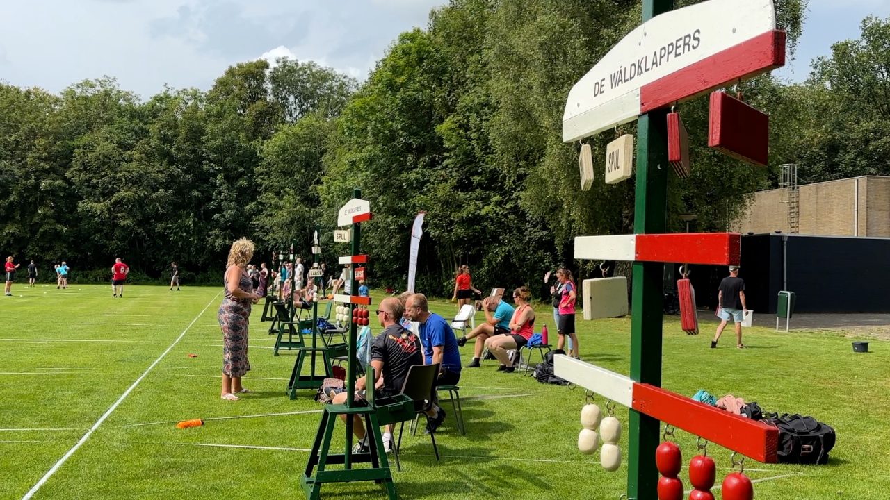 VIDEO: Wâldklappers vieren 25-jarig jubileum Pearkekeatsen: 