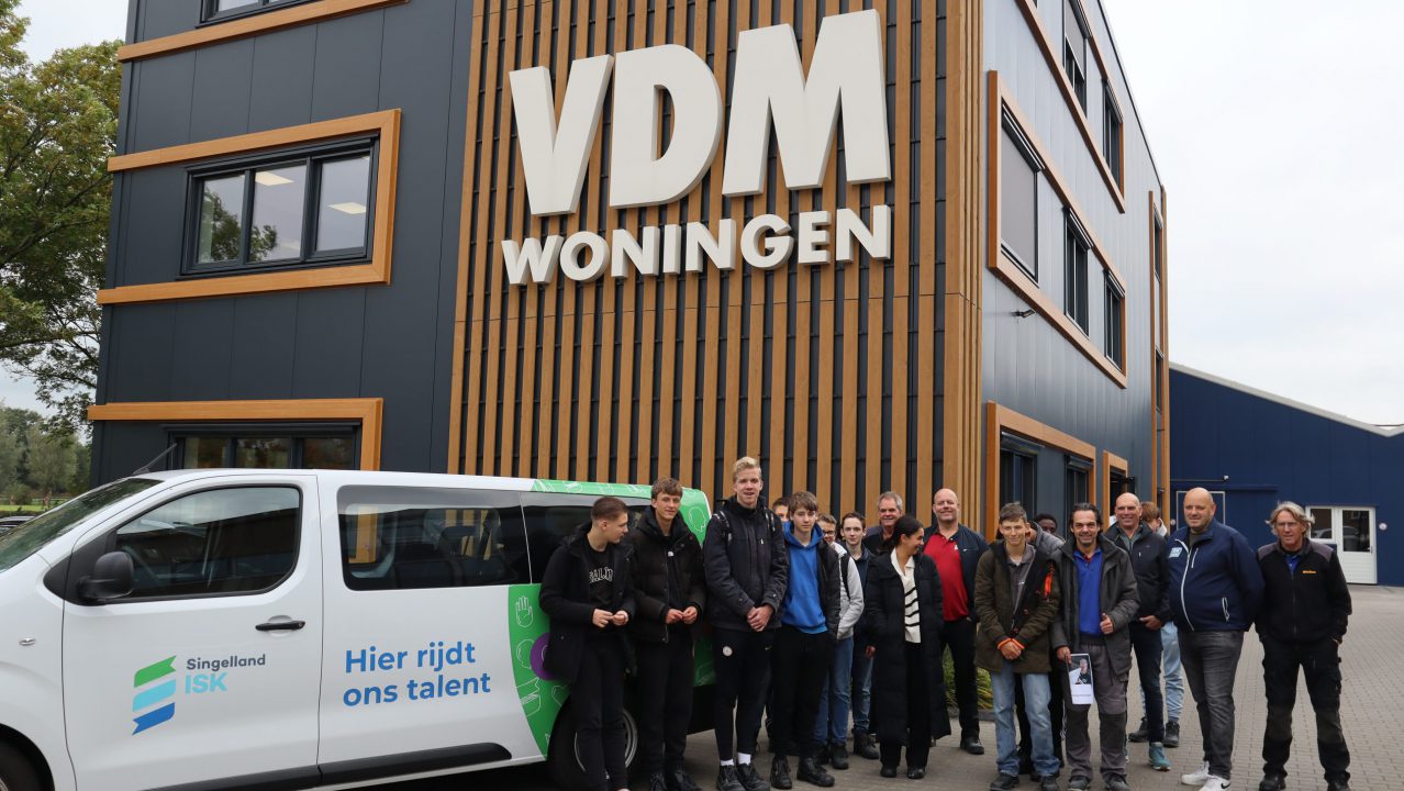 Samenwerking tussen VDM Woningen en Singelland VHS Drachten zorgt voor verbinding tussen bouwsector 